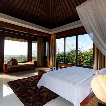 Airis Luxury Villas And Spa Uluwatu  Phòng bức ảnh